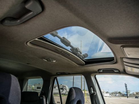 Used 2006 Honda CR-V EX image 16