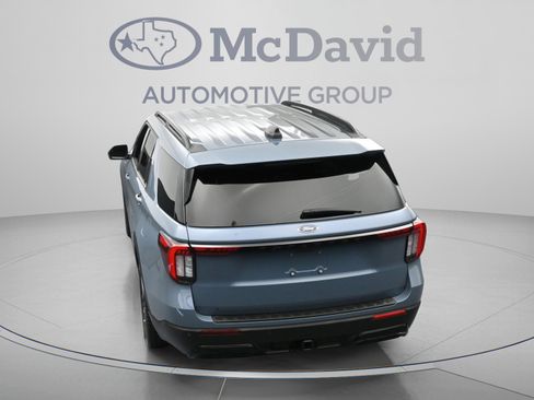 Used 2025 Ford Explorer ST-Line w/ Premium Package RWD image 38
