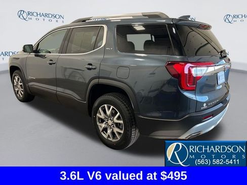 Used 2020 GMC Acadia SLT w/ Trailering Package image 3