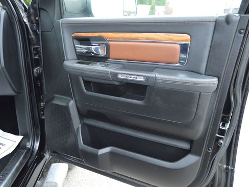 Used 2013 RAM 1500 Laramie Longhorn w/ Convenience Group AWD/4WD image 21