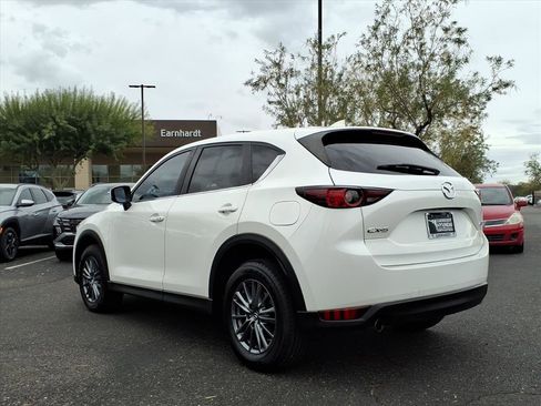 Used 2017 MAZDA CX-5 Touring w/ Preferred Equipment Package image 4