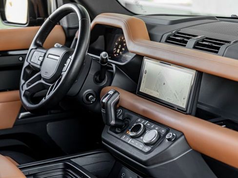 Used 2020 Land Rover Defender 110 X image 30