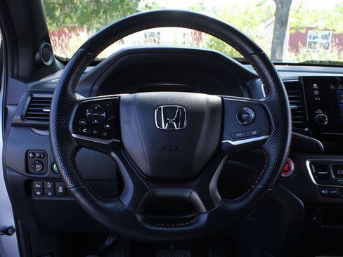 Certified 2023 Honda Passport TrailSport image 11