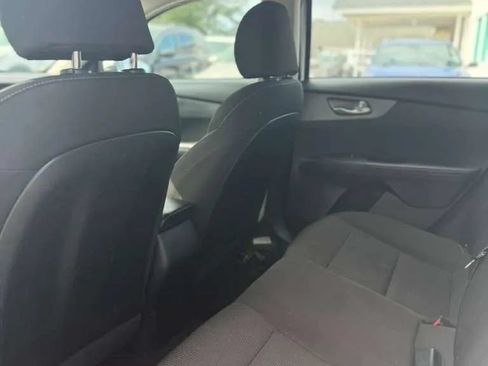 Used 2021 Kia Forte LXS FWD image 15