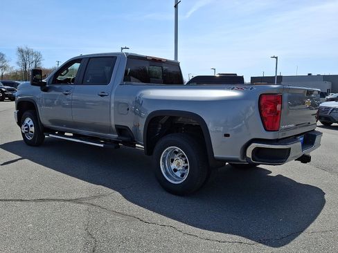 New 2026 Chevrolet Silverado 3500 LT w/ All Star Edition AWD/4WD image 3