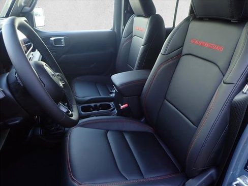 New 2026 Jeep Gladiator Rubicon image 10