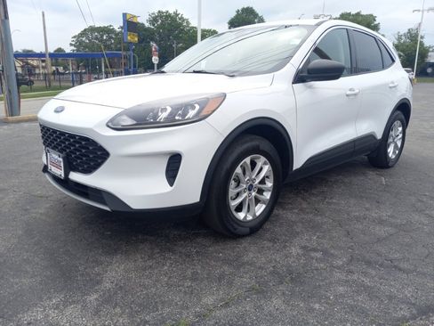 Used 2022 Ford Escape SE w/ Convenience Package AWD/4WD image 7
