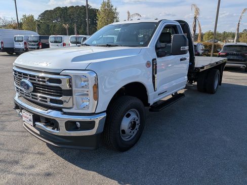 New 2026 Ford F350 XL w/ XL Chrome Package AWD/4WD image 4
