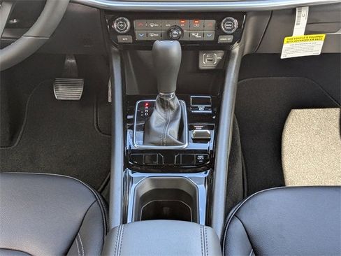 New 2026 Jeep Compass Limited image 18