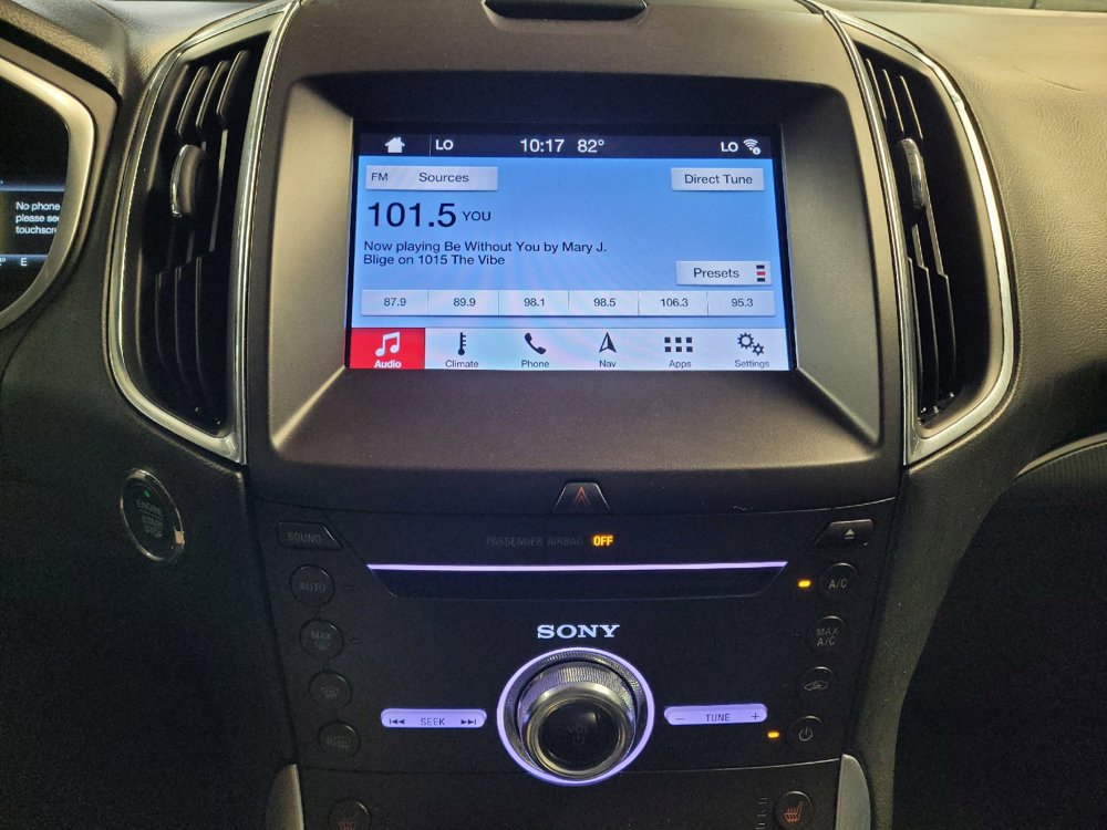 Used 2018 Ford Edge Titanium w/ Technology Package FWD image 25