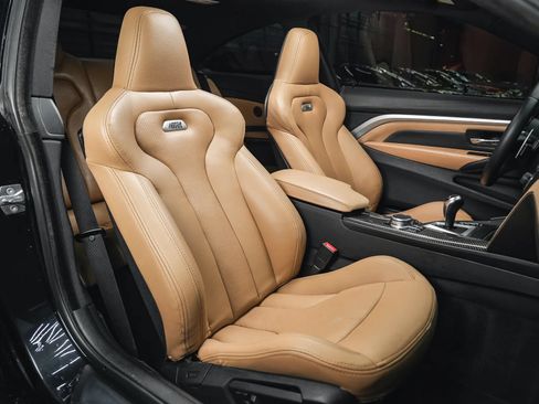 Used 2015 BMW M4 Coupe w/ Executive Package RWD image 44