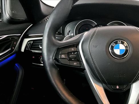Used 2017 BMW 540i xDrive AWD/4WD image 24