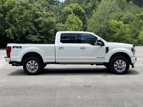 Used 2020 Ford F250 Platinum w/ FX4 Off-Road Package AWD/4WD image 5