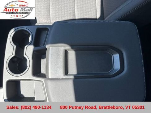 Used 2025 Chevrolet Silverado 1500 LT AWD/4WD image 25