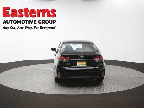 Used 2024 Toyota Corolla LE FWD image 35