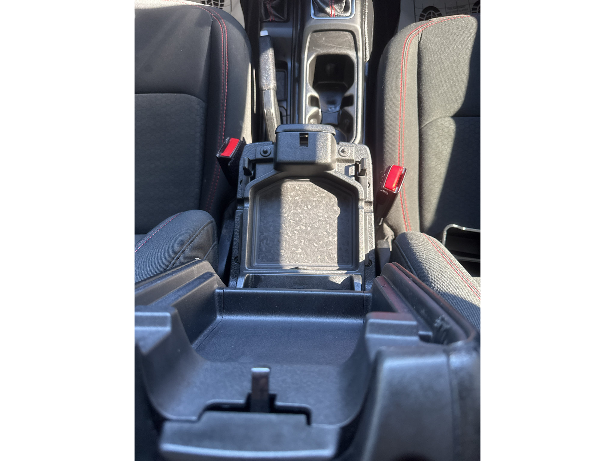 Used 2021 Jeep Gladiator Rubicon w/ Cold Weather Group AWD/4WD image 23