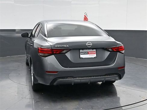 Used 2025 Nissan Sentra S image 4
