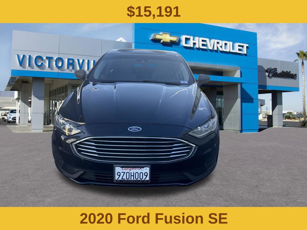 Used 2020 Ford Fusion SE FWD image 2