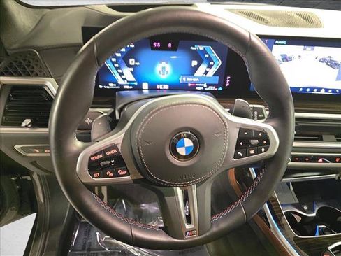 Used 2025 BMW X7 M60i AWD/4WD image 20