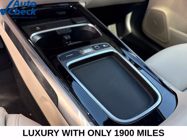 Used 2026 Mercedes-Benz GLB 250 4MATIC image 16