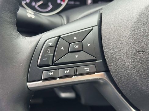 Used 2025 Nissan Sentra SV w/ All-Weather Package FWD image 19