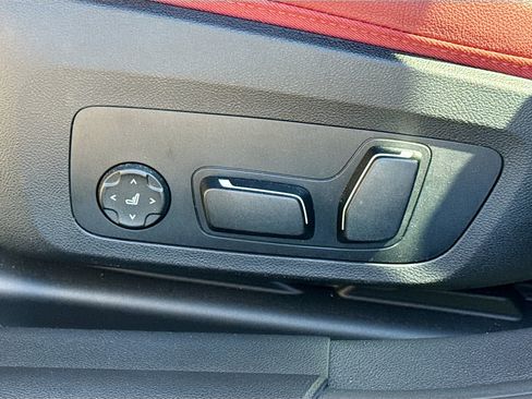 Used 2025 BMW 440i xDrive image 25