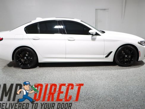 Used 2021 BMW 540i xDrive w/ M Sport Package image 6