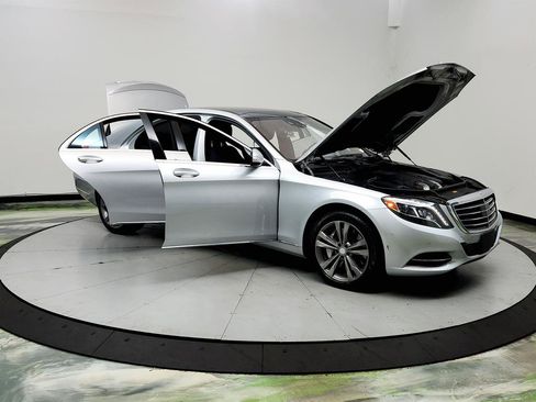 Used 2014 Mercedes-Benz S 550 Sedan image 10
