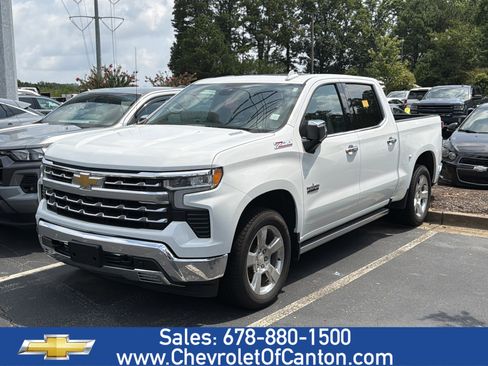 Used 2023 Chevrolet Silverado 1500 LTZ w/ LTZ Convenience Package II AWD/4WD image 1