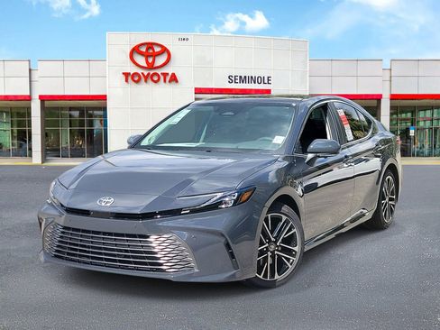 New 2026 Toyota Camry XLE FWD image 1
