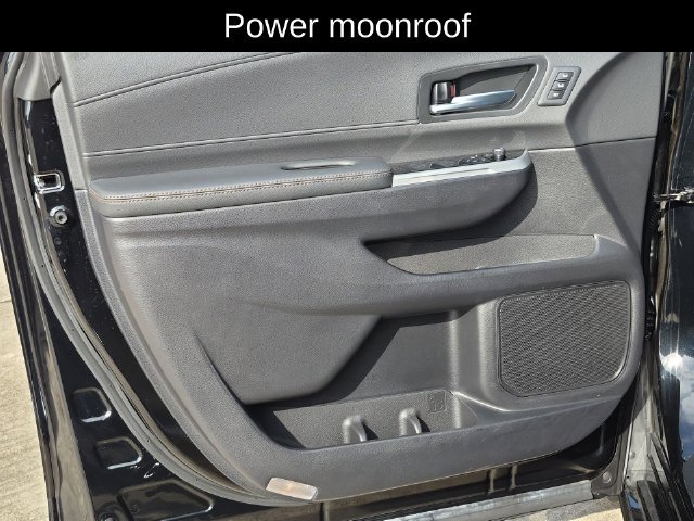 Used 2026 Toyota Sienna Limited AWD/4WD image 14