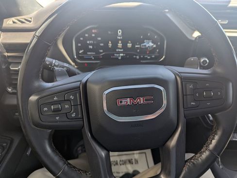 Used 2024 GMC Sierra 1500 AT4 w/ Technology Package AWD/4WD image 32