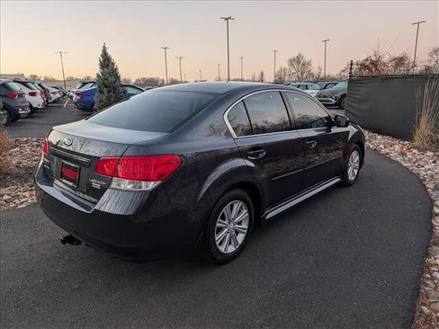 Used 2012 Subaru Legacy 2.5i image 5