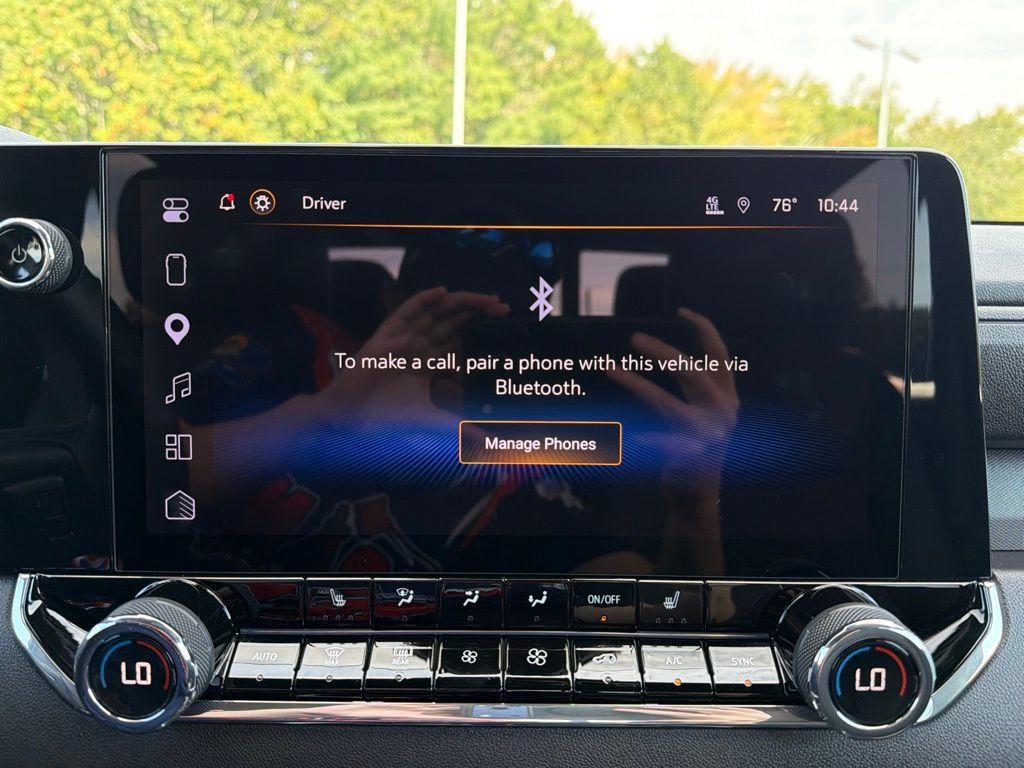 Certified 2025 Chevrolet Colorado Trail Boss AWD/4WD image 19
