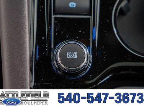 New 2026 Ford Explorer Platinum w/ LUX Leather Package image 30