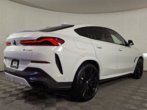 Used 2021 BMW X6 M50i w/ Executive Package image 9