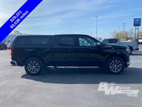 Used 2021 Chevrolet Silverado 1500 LT AWD/4WD image 8