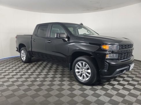 Used 2022 Chevrolet Silverado 1500 Custom w/ LPO, Dark Essentials Package image 2