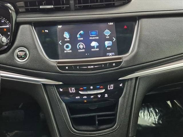 Used 2017 Cadillac XT5 Luxury w/ Driver Awareness Package FWD image 15