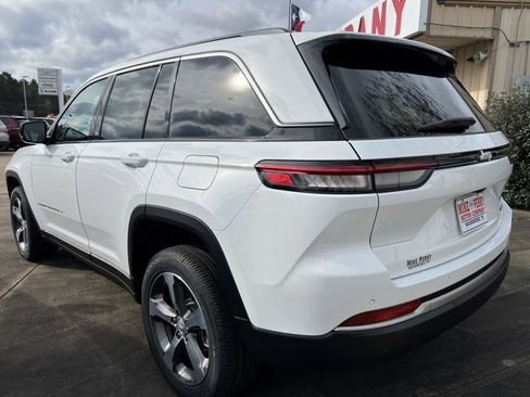 New 2026 Jeep Grand Cherokee Limited image 3