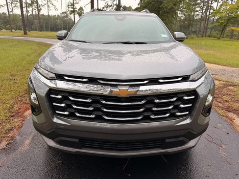 New 2027 Chevrolet Equinox LT w/ Convenience Package II FWD image 8