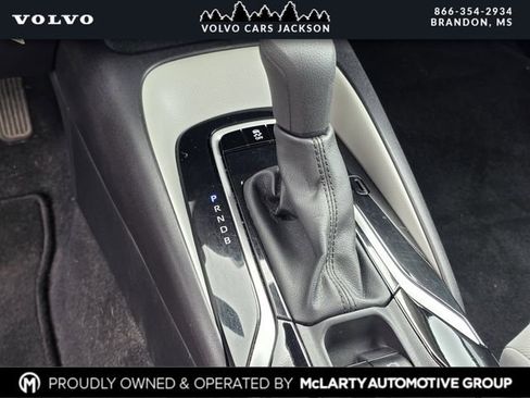 Used 2022 Toyota Corolla LE FWD image 20