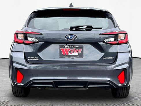 Used 2024 Subaru Impreza 2.0i AWD/4WD image 5