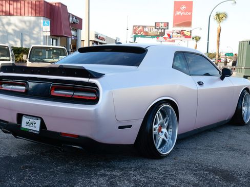 Used 2020 Dodge Challenger R/T w/ Blacktop Package image 16