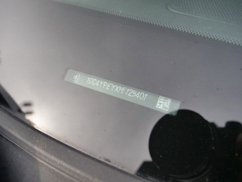 Used 2021 Chevrolet Silverado 2500 LTZ w/ LTZ Premium Package image 46