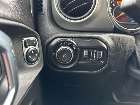 Certified 2021 Jeep Wrangler Unlimited Sport image 27