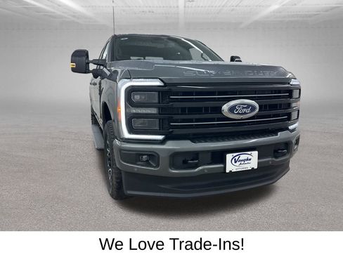 New 2026 Ford F350 Platinum w/ FX4 Off-Road Package AWD/4WD image 2