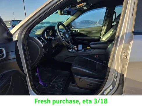 Used 2020 Jeep Grand Cherokee Altitude image 4