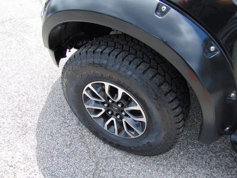 Used 2012 Ford F150 Raptor w/ Raptor Luxury Pkg image 11