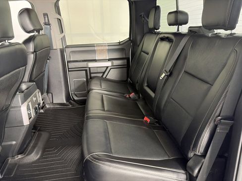 Used 2019 Ford F350 Lariat w/ Chrome Package image 13